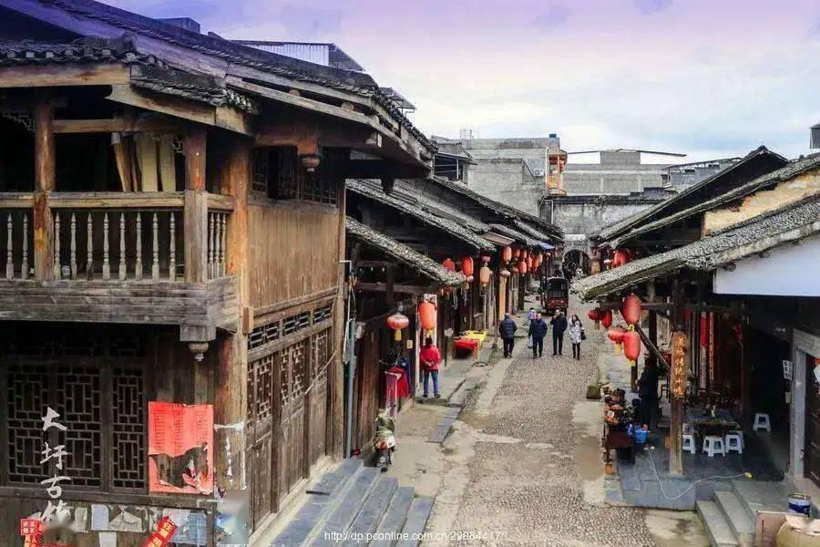 县委副书记、县长武春禄参加市两会微访谈